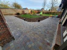 Notre zone d'activité pour ce service Entreprise de terrassement pour création de terrasse en pavés